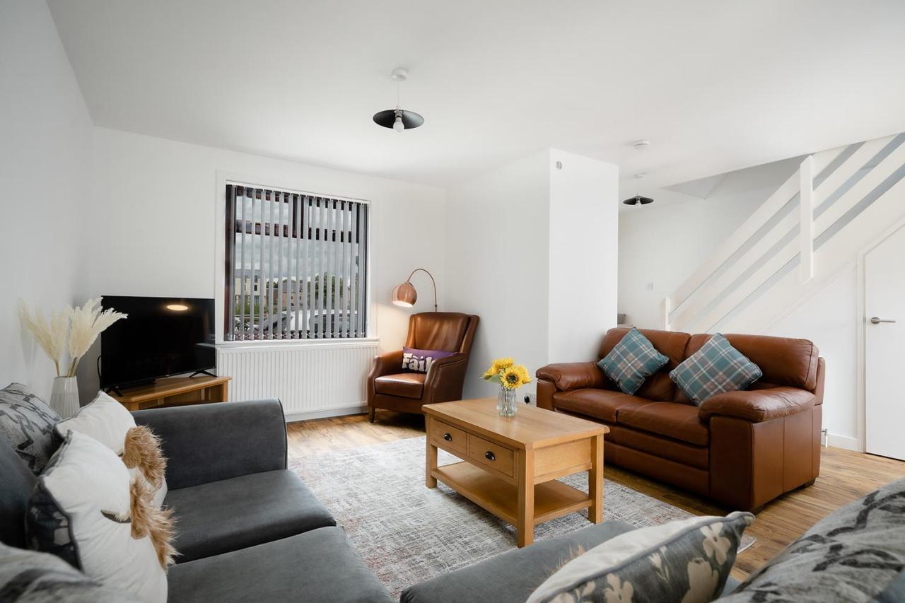 Ness Riverfront Holiday Home - City Centre Inverness Eksteriør bilde